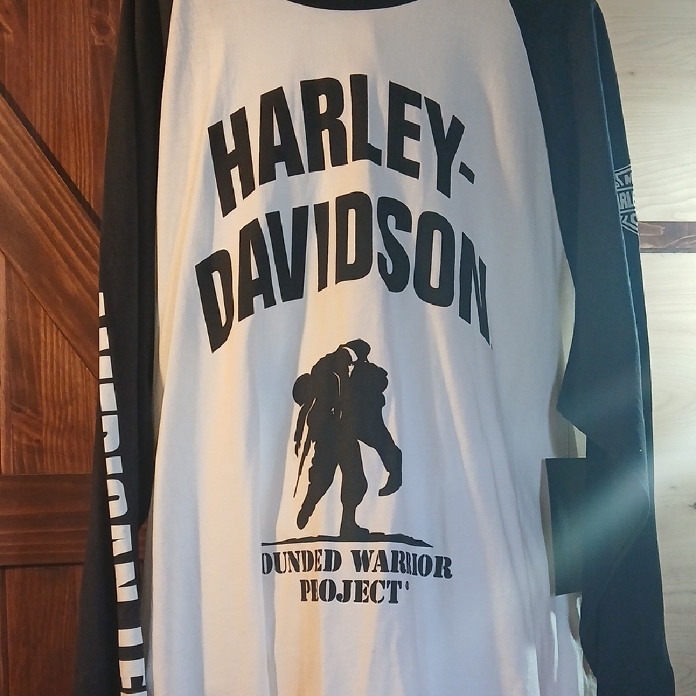 NWT Harley-Davidson Black & White Raglan Fallen Warrior Tee